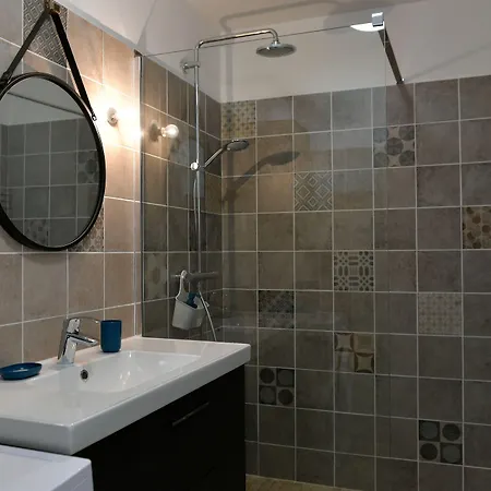 Sous Les Pins Hotel 4*