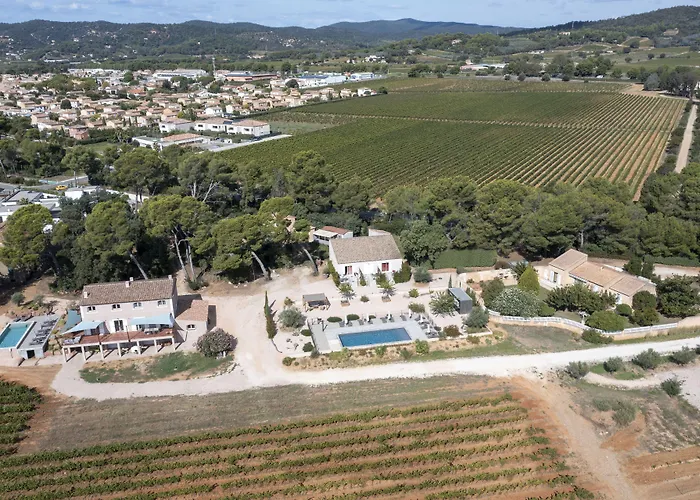 Sous Les Pins 4* La Londe-les-Maures